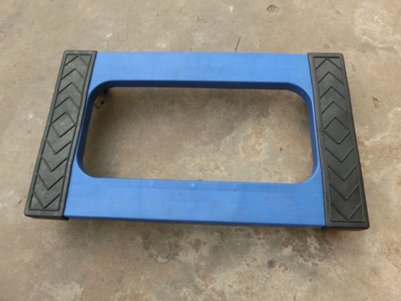 Plastic moving dolly