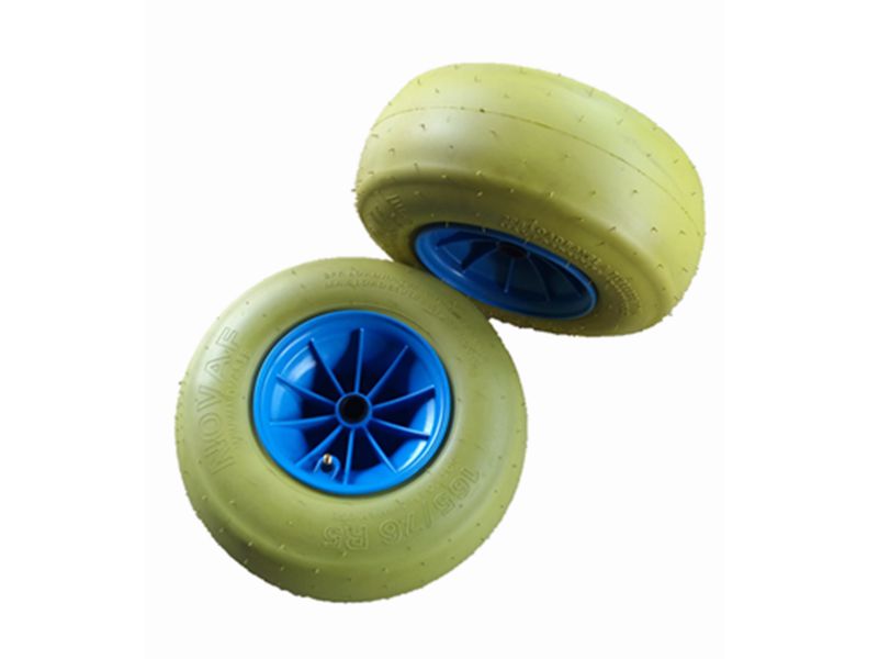 165/76 R5 tubeless tire with plastic hub